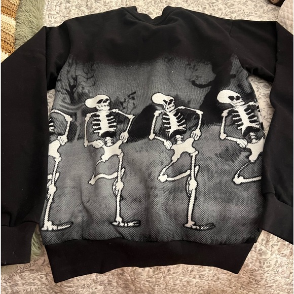 Disney sweater - Picture 1 of 4